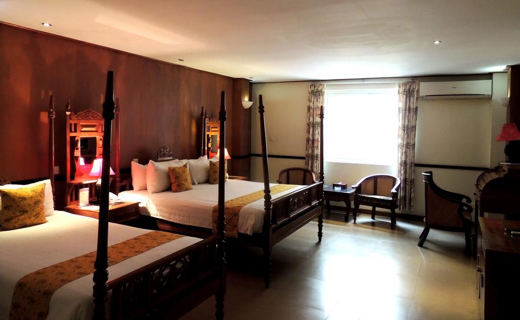 Bougainvillier Hotel Phnom Penh Rum bild
